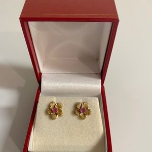 14K Gold Hawaiian Plumeria Earrings Ruby Interchangeable Center